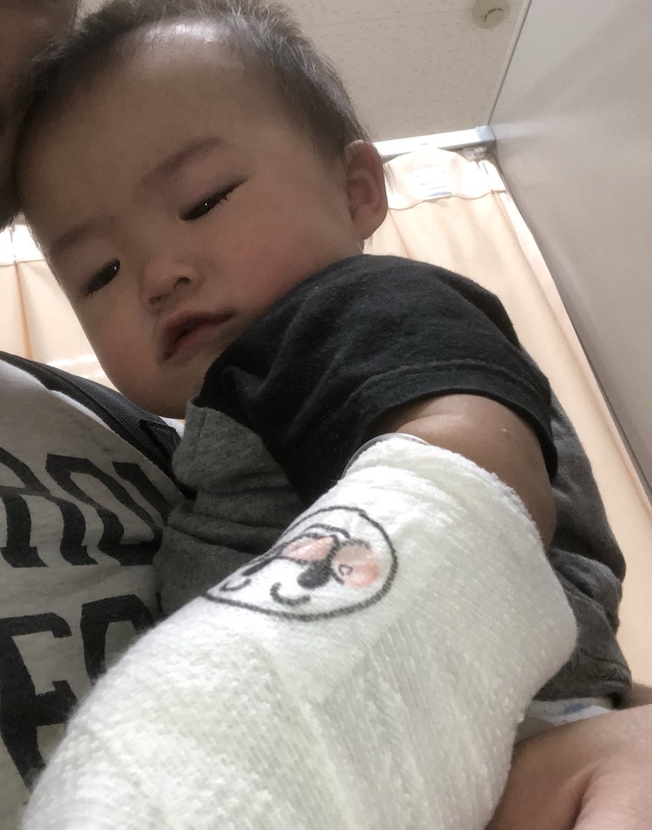 男双子と三男の父 Ebbme6wbzadg304 Twitter