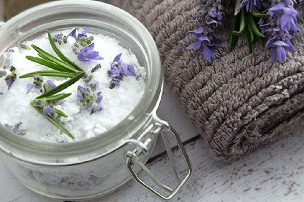 ShepardMoon's tweet image. 11 reasons why you, yes YOU, need a bath! Check out our blog! shepardmoon.com/blog/11-reason…