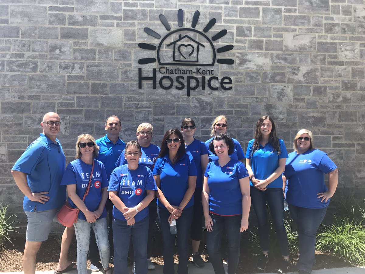 I was honoured to volunteer with my peers across Chatham @ Chatham Hospice this afternoon. #bmovolunteerday <a href="/RobertFerris14/">Robert Ferris</a>