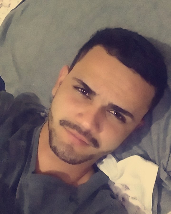 MarioEl68110803's tweet photo. Sempre faça tudo com muito amor e com muita fé em Deus, que um dia você chega lá. De alguma maneira você chega lá.   #prilaga #selfi #selfietime #selfiebrasil #retrato #face #photo #fotoselfie #selfie #autoretrato #retratodobrasil #smile #selfiegram  #selfiee #selfies https://t.co/KbKBAANKeO
