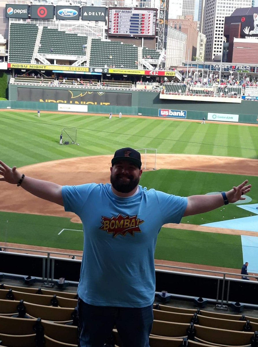 <a href="/SotaStickCo/">SotaStick™</a> your shirt is a hit!

#BombaSquad 
#MNTwins