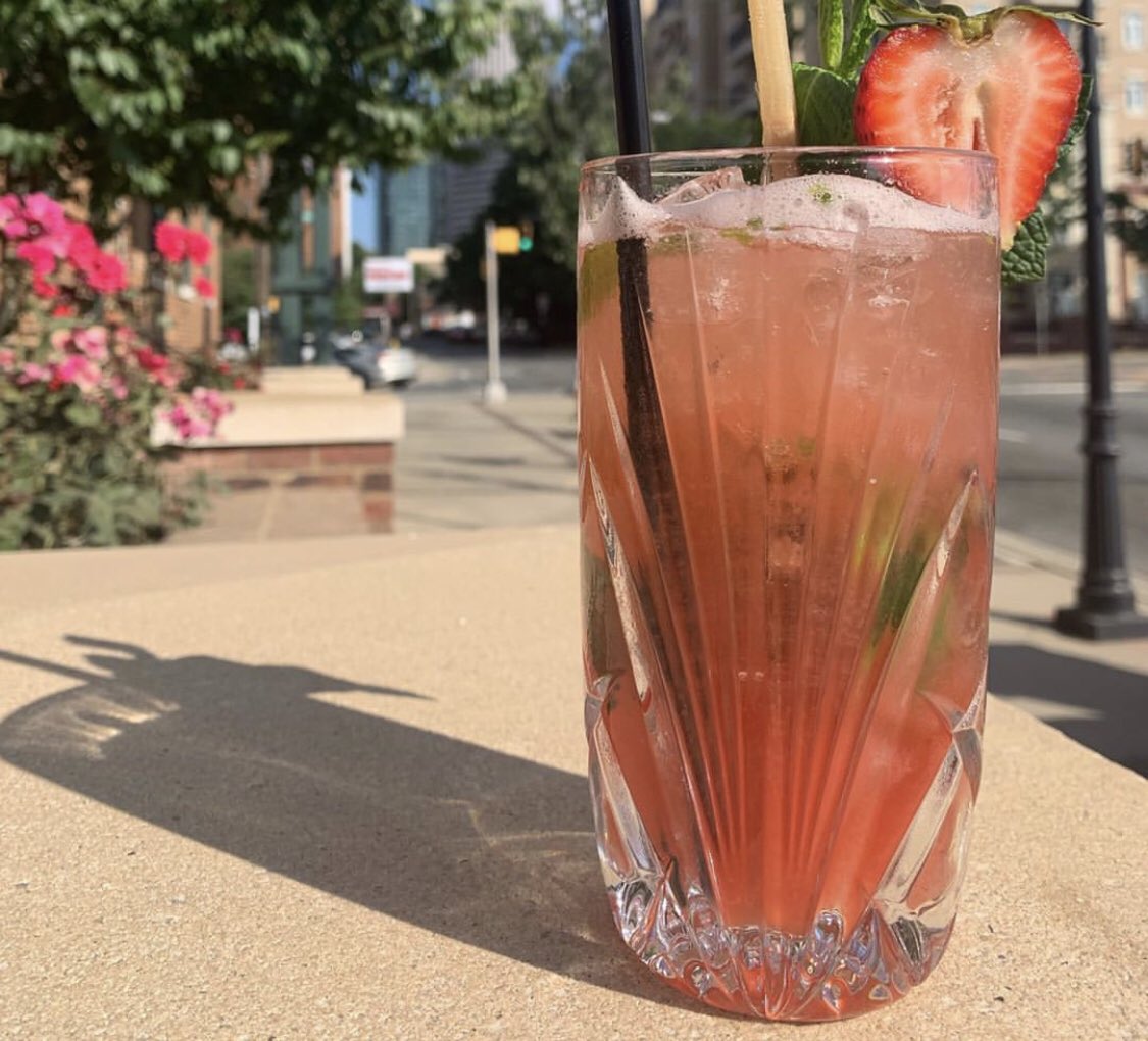 Mack_ontherocks's tweet photo. Captain Morgan strawberry mojito?! Sign me up!
•

•

•
#DiageoRep #CaptainMorgan https://t.co/XDF9IjwzU6