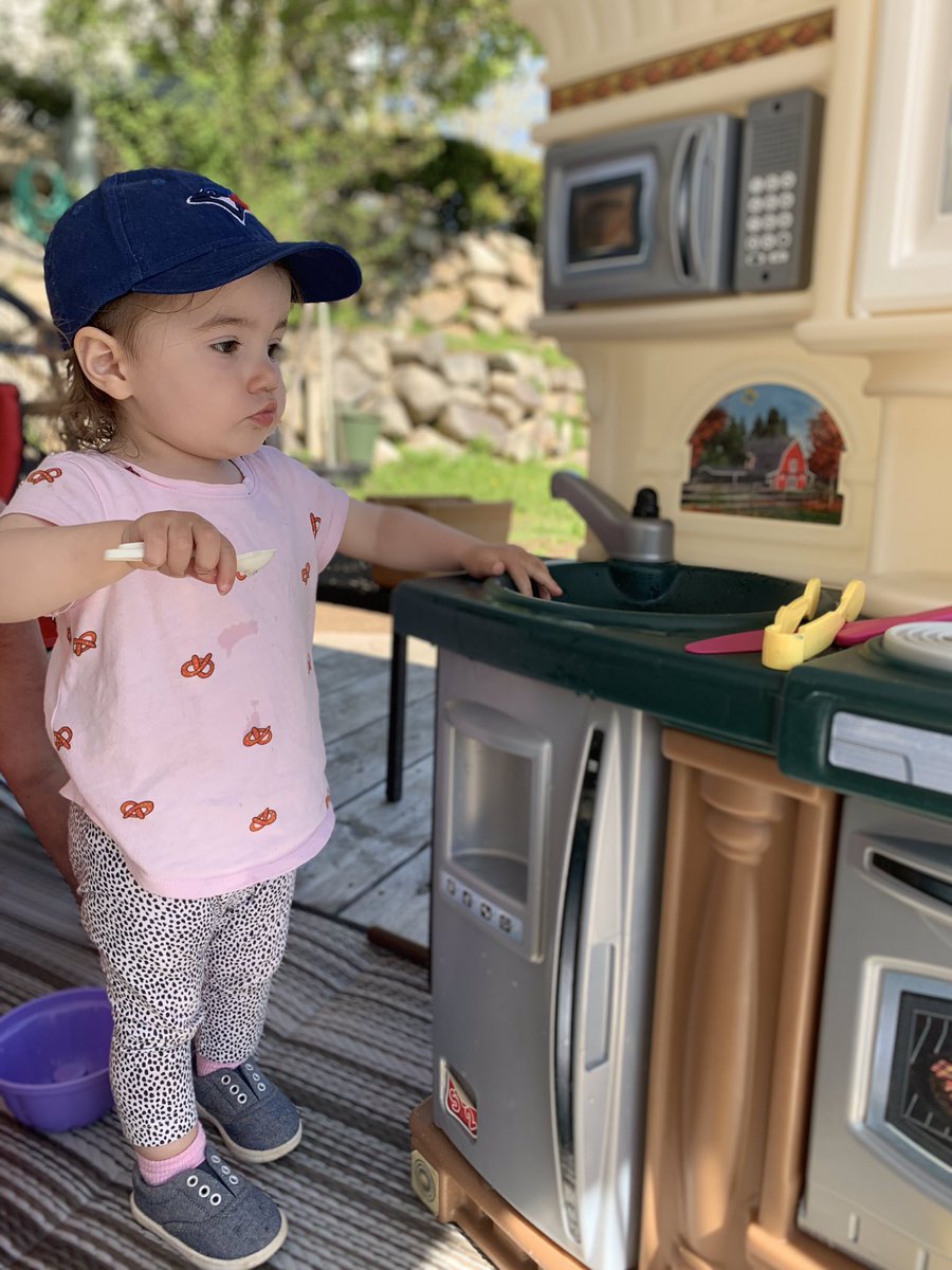 ryanfordwells's tweet photo. #rally4snackscontest @BlueJays https://t.co/suI1r5jyqT