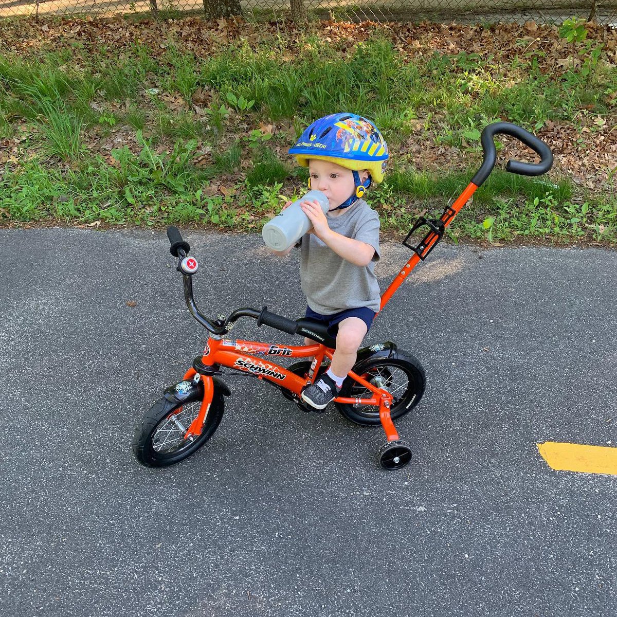 Blogan621's tweet image. Beautiful day for a bike ride 🌿☀️ #bikehardplayhard #thesecuties #makingmemories