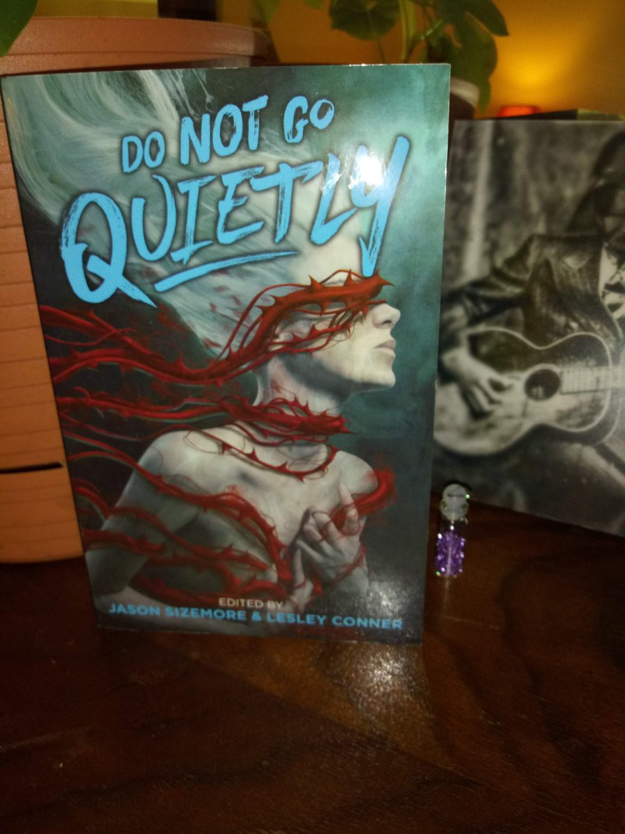 BooksObsidian's tweet photo. Resistance is never futile. 

Out now from Apex Books.

Excellence. https://t.co/5uxMb1ZAHO