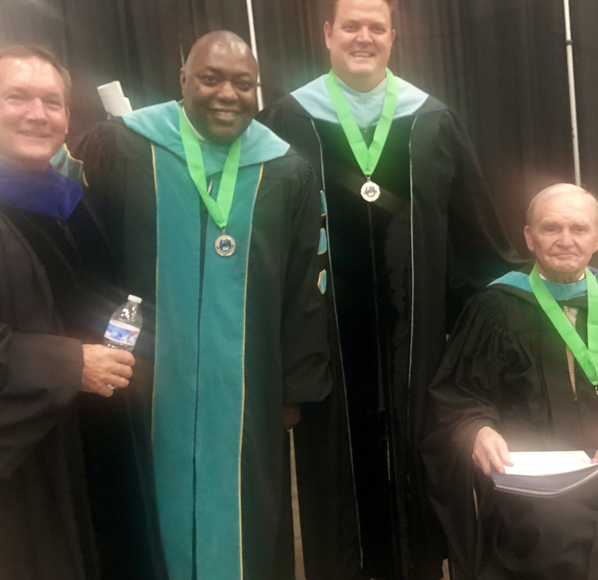 LoudounSupe's tweet photo. @GRHS_Stallions graduation tonight! It was awesome and so much fun celebrating #40yearsofgreatness with the class of 2019 and former principals @DrGParker and Wylie French @vbschools @donrobertson20 https://t.co/lW5w2NilhZ