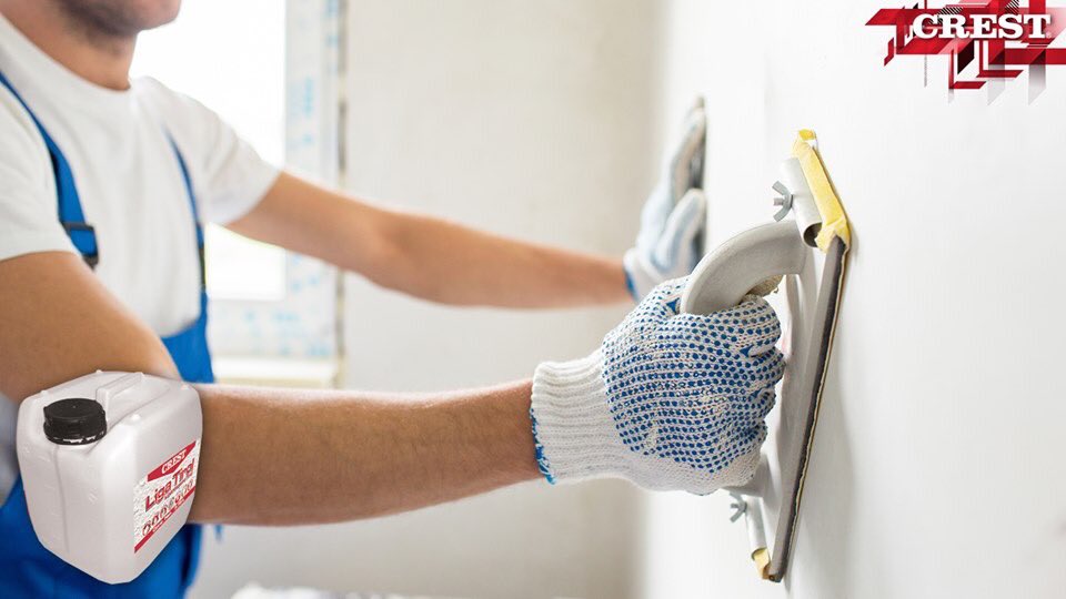sicvdc's tweet photo. ¿Quieres reforzar el tirol de tu remodelación? Antes de colocarlo, agrégale Liga Tirol, nuestro aditivo líquido especialmente diseñado para fortalecer y fijar la pasta de tirol a superficies de yeso. #calidadCREST #CRESTcontigo #DeVentaEnSICV #remodelatusespacios #CRESTMexico https://t.co/N98HzxX4bQ