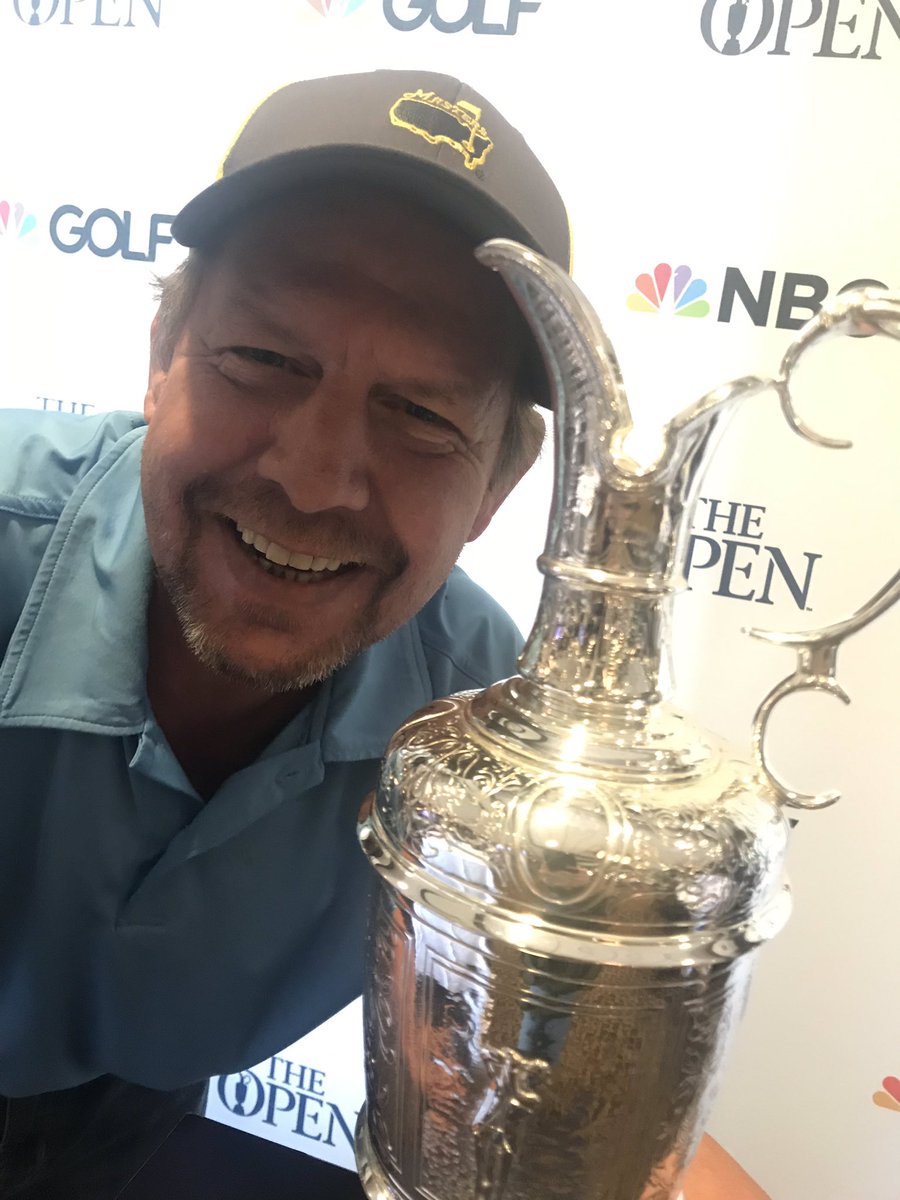 tiseth's tweet photo. Me and my new bestie. #claretjug @morningdrive @GolfChannel https://t.co/BbIBk4KGrM