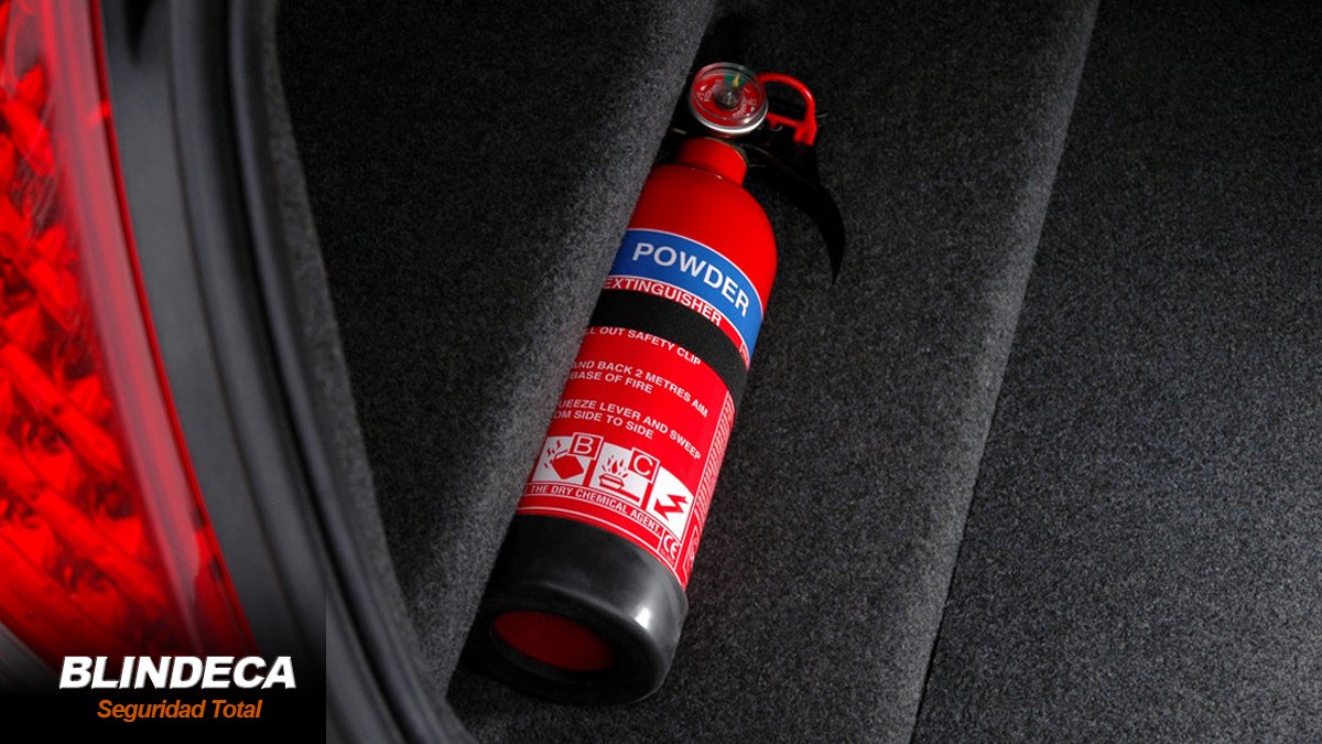 La importancia de llevar un extintor en el carro.  bit.ly/2Brln6U

#BlindajedeVehiculos #extintor #fuego #mantenimiento #SeguridadEnMovimiento #BlindecaVenezuela #SeguridadTotal