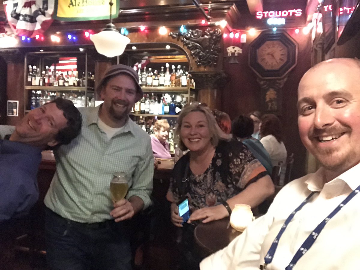 InfectionPrvntn's tweet photo. Talking CIC with IP tweeps
#APIC2019 #TweetWashRepeat https://t.co/jlGMj9BZll
