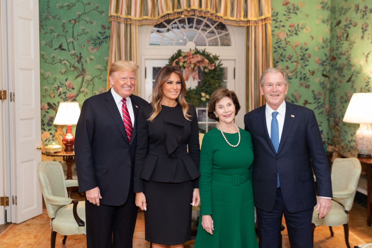 FreedomFriesInc's tweet photo. @carterwpage RIP, 41. An American hero and an outstanding POTUS.
I make it my mission in life to remind fellow Trump supporters that 41 was and 43 is a Trump supporter, too.
#AlwaysVoteGOP #VoteGOP #UnityWins
https://t.co/oLqWU12zYS https://t.co/1HAzicwjTJ