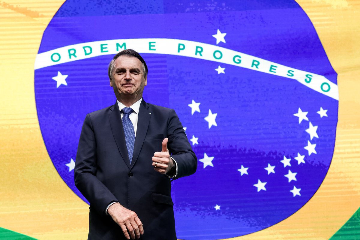 Juntos, estamos mudando o Brasil! Boa noite a todos! 🇧🇷