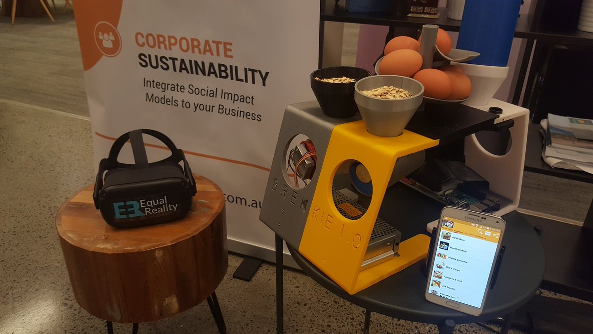 BrennanHatton's tweet photo. It's great to be here at #AgeTechSymposium showing off Virtual Reality next to a 3D printing breakfast making machine by @iNovoTech_Au with our partners @ChangingAgeing
@Equal_Reality #ageism #agefreindly. https://t.co/AVE6UoDhA2