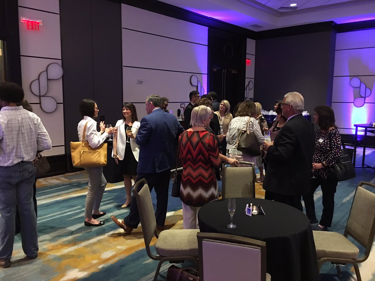matt_broadwater's tweet photo. Three strong partners: @united @Marriott @FlyLouisville team up for a customer appreciation event at the newly renovated @Marriott in downtown Louisville.  @united winning Kentucky - Connecting people. Uniting the world. @GrewalMandee @cathy_innocenti https://t.co/HvGiBAXj0J