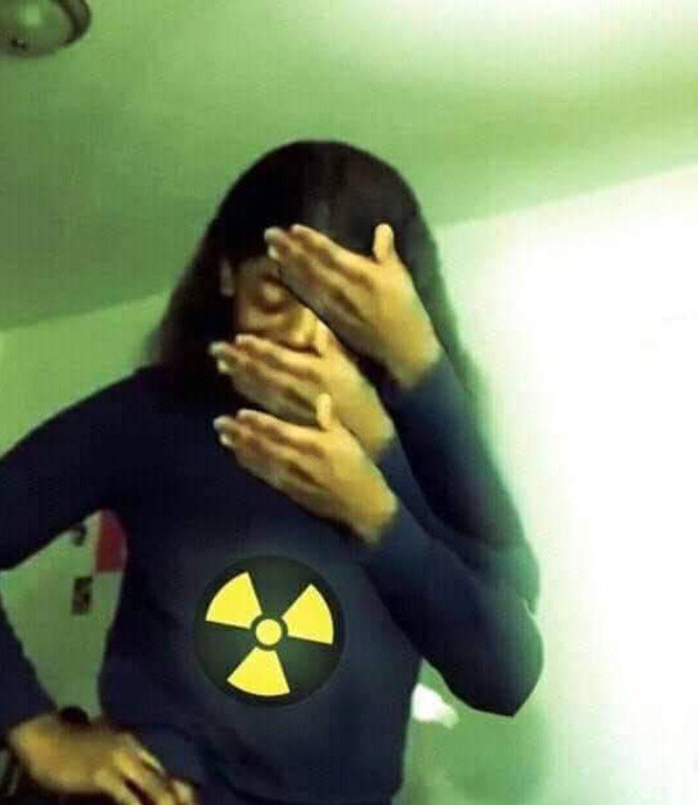 pgalvaao's tweet photo. Não acredito que vou ter que votar de novo pro casal Chernobyl sair... #PowerCoupleBrasil https://t.co/M9jl4OJKmI