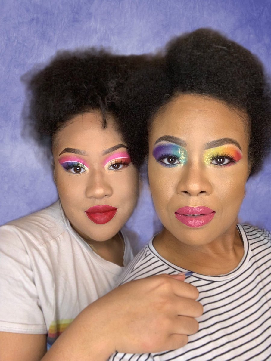AnnaRayeBeaute's tweet photo. ITS PRIDE MONTH🏳️🌈♥️ #AnnaRayeBeaute #ARBeaute #BlackOwnedBusiness #Entrepreneurs #Influencers #WeBuyBlack #BeHumble #BeDiligent #BeSupportive #BeUplifting #BeEmpowering #PrideMonth
#CrayonCase #MatteBook #Pigments #ArtsandCrafts #BHCosmetics #NaturalHairIsGoodHair https://t.co/OayfzQnsyQ