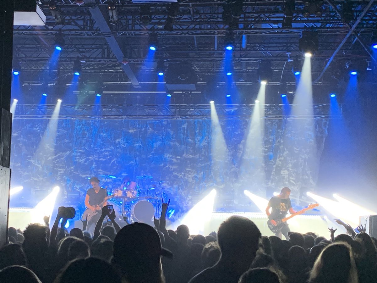 __wavelength__'s tweet photo. @GojiraMusic in Raleigh.   It was an incredible show. https://t.co/6D4k9bEKMQ