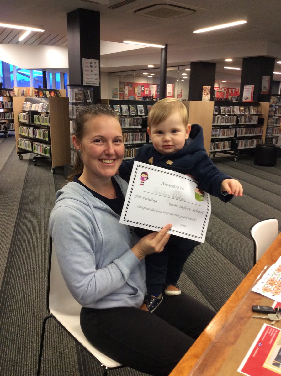 Congratulations to Holden for reaching 500 books read in 1000 books before school. Keep up the great work!👍