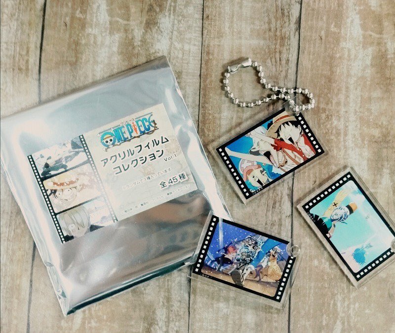 One Piece 麦わらストア福岡店 V Twitter オススメ商品 麦わらストア限定 アクリルフィルムコレクション Vol 1 600円 税 好評発売中 麦わらストア Onepiece