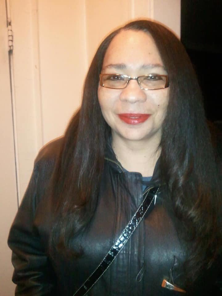 xBigjbonex's tweet photo. Chicago friends and family please help!! My mom is missing and could be in danger, she has a mental illness, and disappeared with no medication, no phone and no car, our entire family is worried. If you see her near 79th and Cottage please call 911! https://t.co/5Vb5vmBUb8