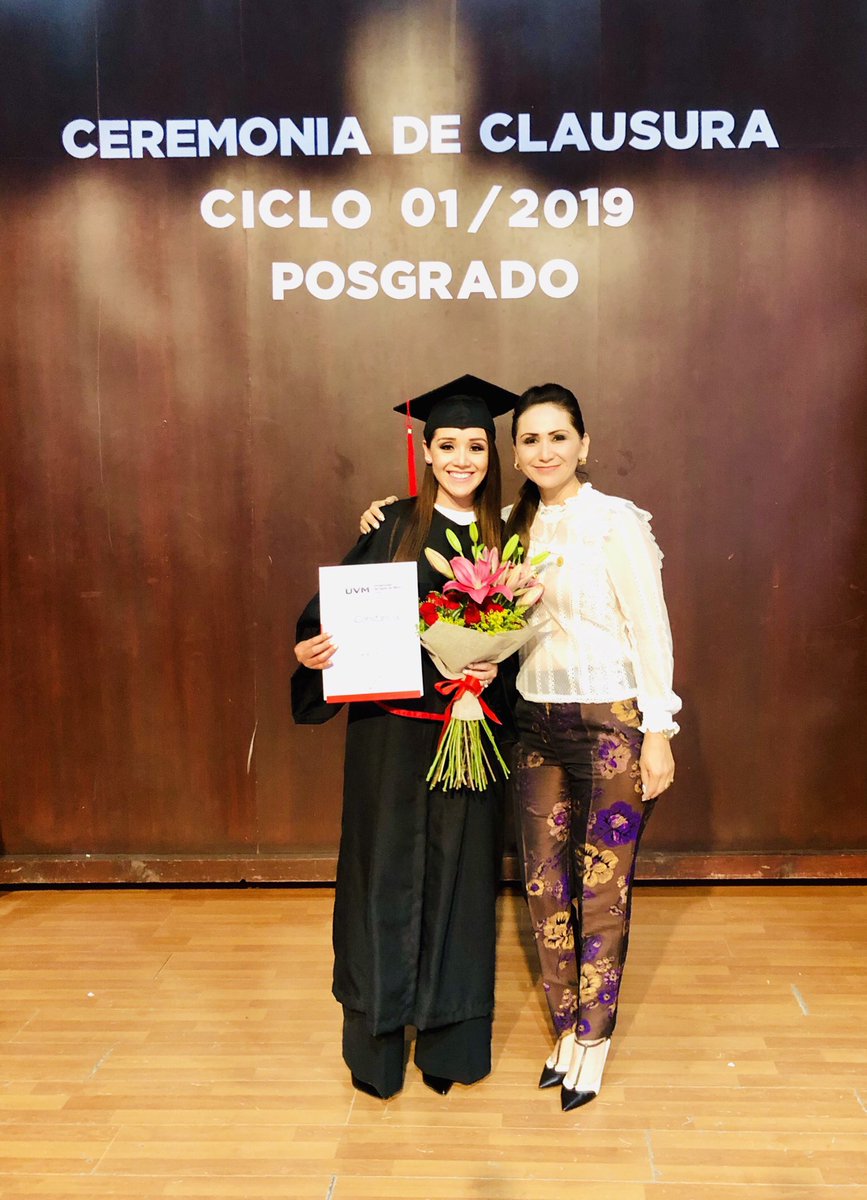 SoniaRocha1qro's tweet photo. #Posgrado 👏👏👏 #OrgullososDe💙 graduación 👩‍🎓 🎓 https://t.co/oIzh2L3WTL