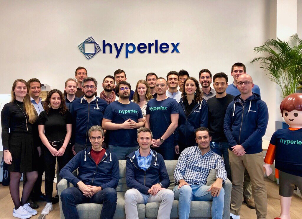 Hyperlex_'s tweet image. 🎉 Nous sommes fiers et heureux de vous annoncer que nous venons de lever 4 millions d’euros 🎉

En plus de nos investisseurs historiques @isai_fr et Kernel Investissements, @Elaia_Partners et @axeleo se joignent au tour de table pour boucler notre levée en Série A.
#levéedefonds