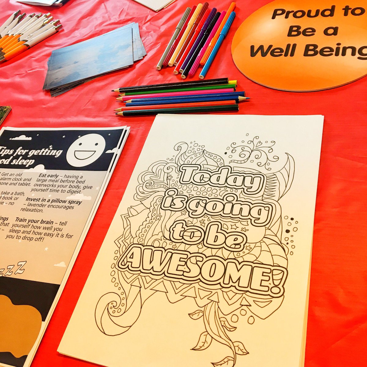 DYBforBusiness's tweet photo. Who is up for some mindful colouring in today ? #5minscreativity https://t.co/V4yXI8tQGv