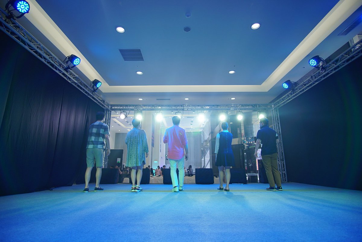 vocalasia's tweet image. The selected groups to Asian Cup A Cappella Competition are out!

Acapellago (Philippines)
Groundbreaker (Hong Kong)
はらけーじ Harake-ji (Japan)
Nagie Lane (Japan)
Resound (China)
太陽雨教師清唱團 Sunrain (China)
Voctronica (India)
Whale’s Garden (Korea)

vaf.vocalasia.com/competition/