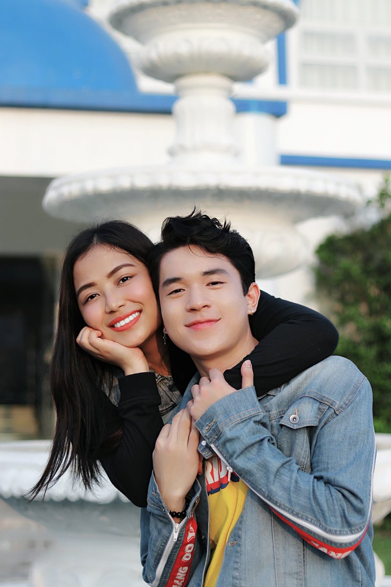 MOONCIofficial's tweet photo. Naomi and Justin of #DatingAStrangerMovie  Watch the movie here- https://t.co/9NGggHMHrU

#SkyAndKidShow 😊 https://t.co/9bUYHeBNuP