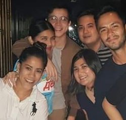 jhoeyjj's tweet photo. Happy lovers!😍😍😍 @mainedcm @AtaydeArjo 

#MaineXEyeberryTVC 
#MaineMendoza 
©️ chamyto https://t.co/QGAXaeAtPs