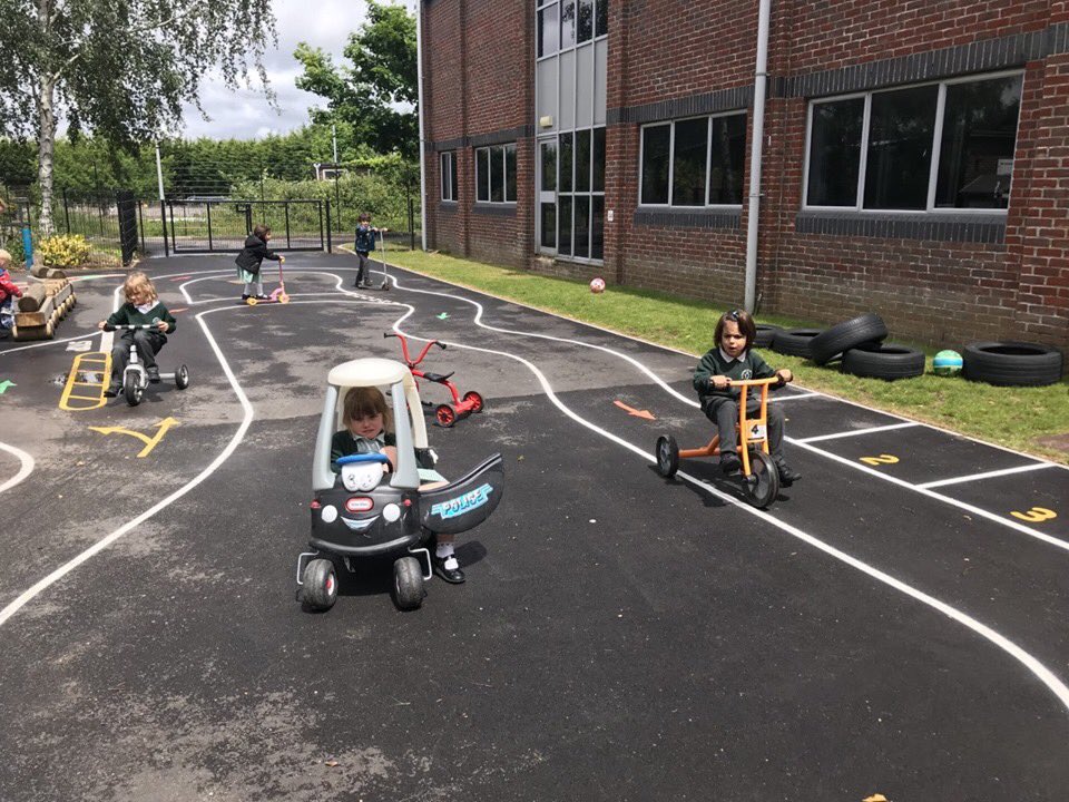 ParkfieldFree's tweet photo. Our Reception and Pre-school children are enjoying the new line markings in their playground! @ReachSouth1 @Bournemouthecho https://t.co/t5CX17nfZS