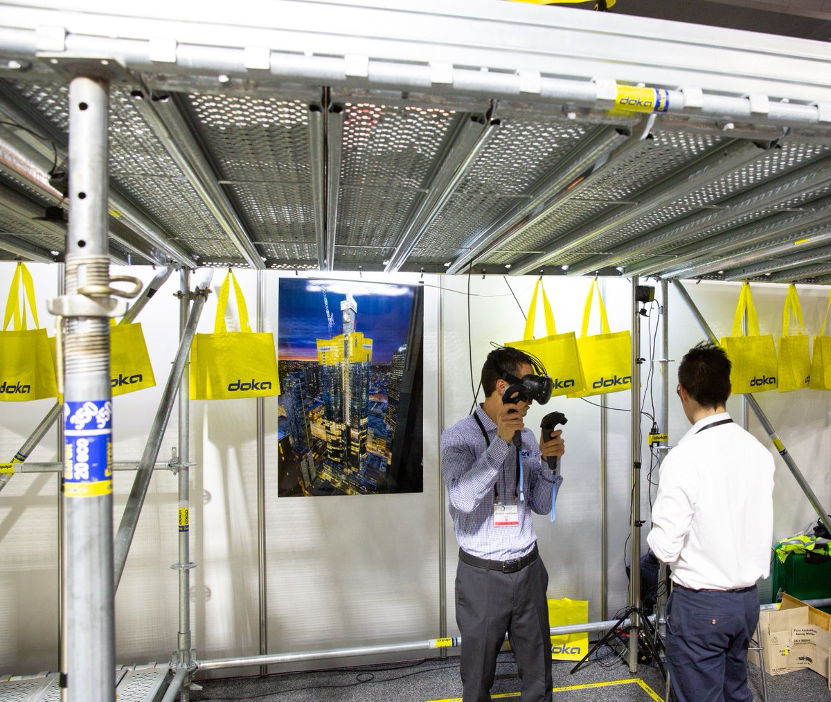 Doka_EAP's tweet photo. Doka Australia joined the exhibition HIRE19 in the newly renovated Melbourne Convention and Exhibition Cenre. Over 2 days we represented products and services of Doka - including Virtual Reality! Thank you for visiting our stand and being part of it! https://t.co/kfTzFPl3Jz