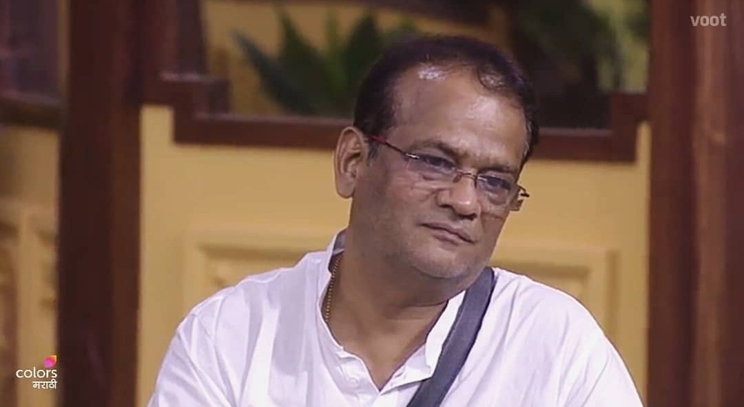 bappajoshi27's tweet photo. कशाचा बरं विचार करत असतील बाप्पा? @ColorsMarathi @justvoot #biggboss #BiggbossMarathi2 #biggbossmarathiseason2 https://t.co/r1f11Ux2rX