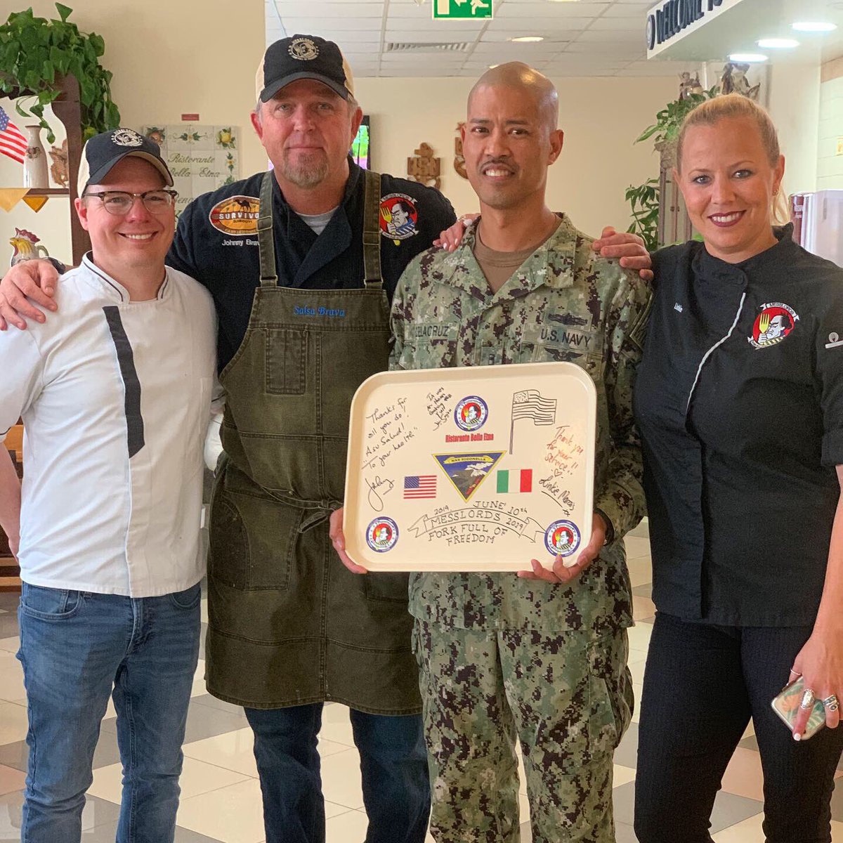 LinkieMarais's tweet photo. Our last stop in #Italy was in Sigonella, #Sicilia and the troops were rockstars yet again!! 🔪 On to the next country! @SalsaBravaflag @chefjimsmith
#messlords @navyentertainment #italy #military #usa #forkfulloffreedom #marines #navy #airforce #army #nationalguard #coastguard https://t.co/granJed7jw