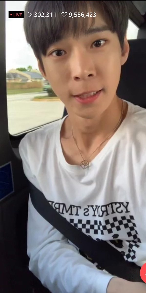 ลันลาเม tweet media