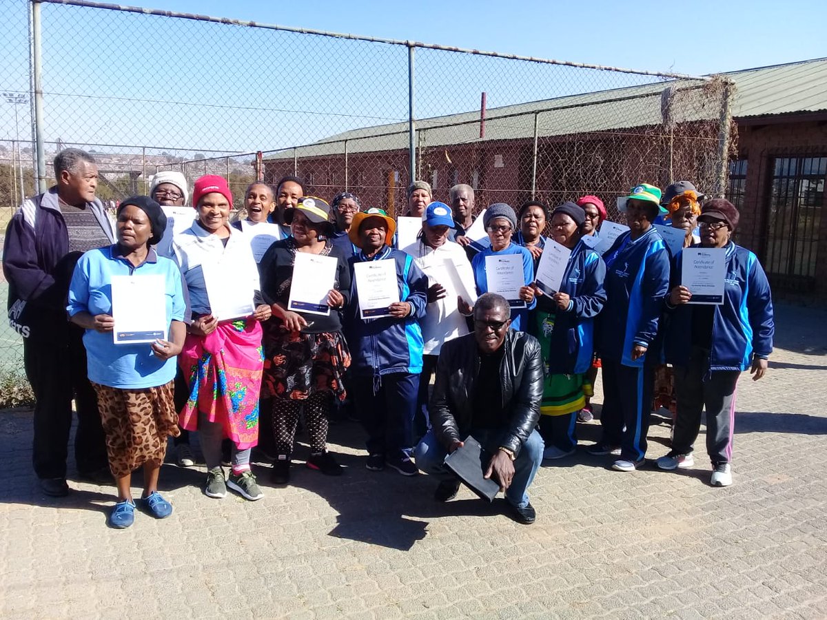 Elderly professional educators and health practitioners attended the Mind My Money financial literacy session today at Alt Rek Sports Centre in Alexander.

Facilitated by our elderly professional trainer Fana Usiba 🙂