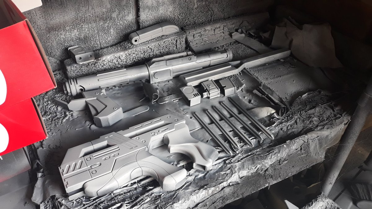 StarJeff3D's tweet photo. #Titantall2 L-Star, #StarWars F-11D Blaster and #MassEffect M6 Carnifex props, all sanded. I'll probably do 2 more rounds of wetsanding this afternoon...
Damn... I haven't used my wrists that much since teenagehood https://t.co/W9cU6PmQBQ