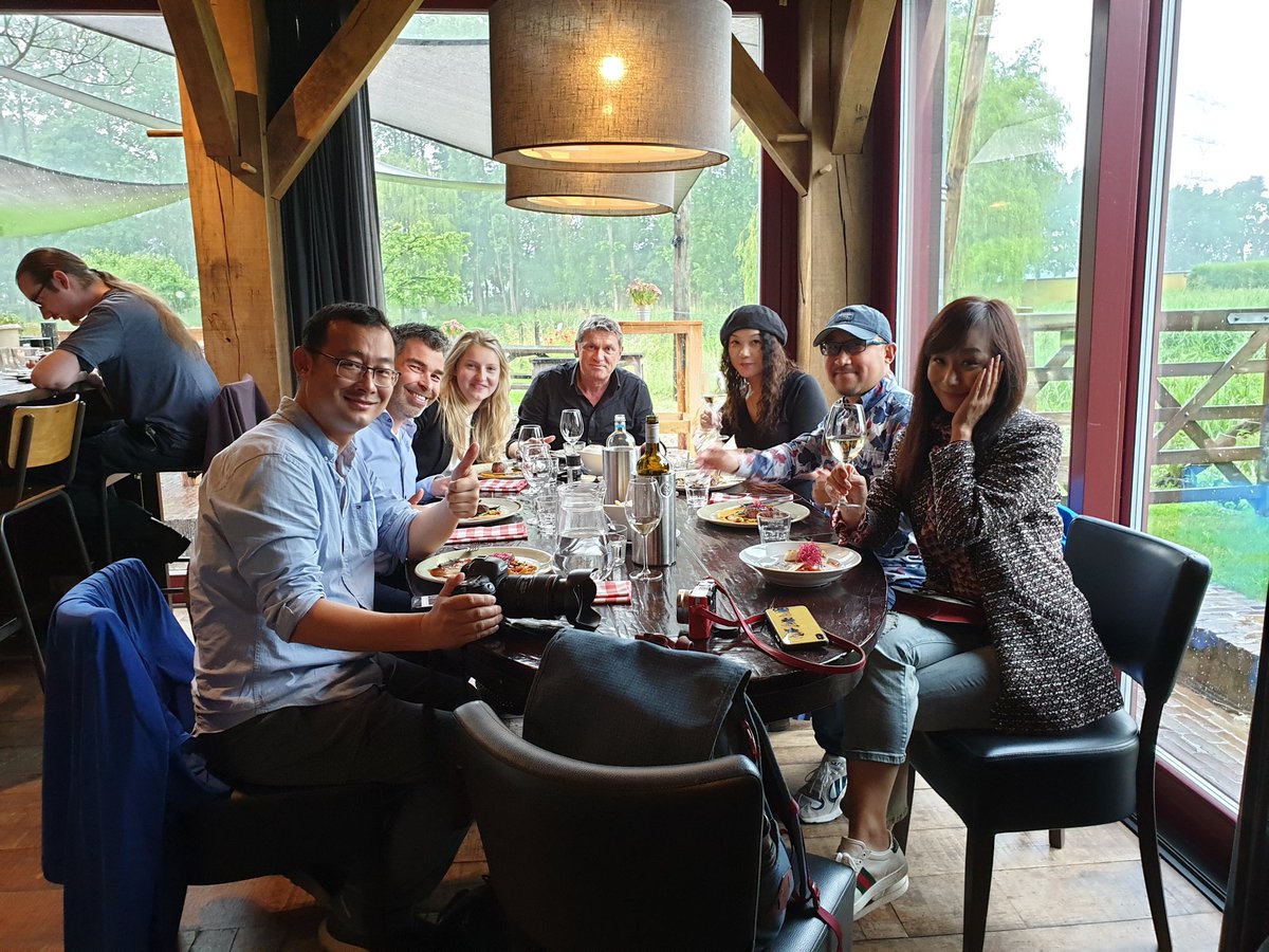 Met een groepje Chinese influencers op pad in Van Gogh Village Nuenen. #vangogh #vincentre #visitbrabant