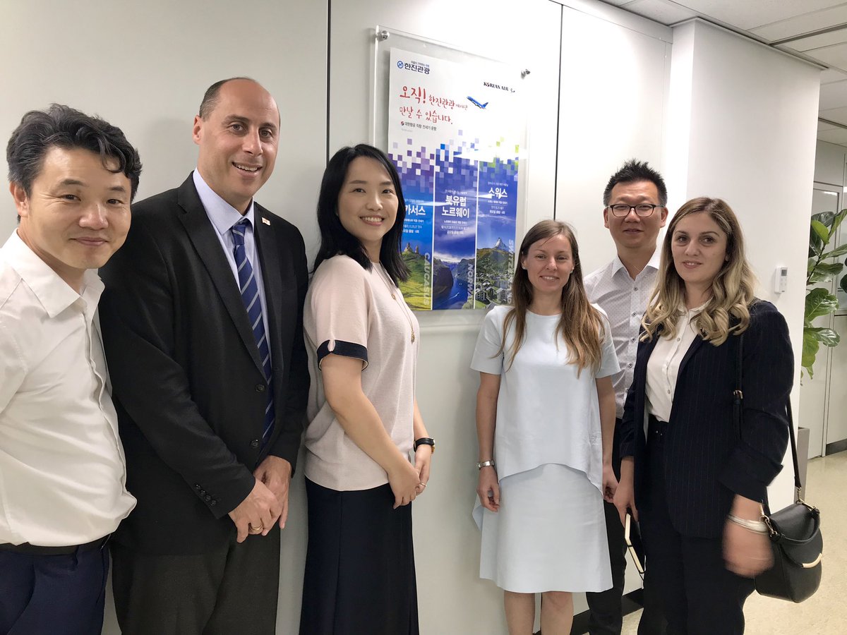 OtariB's tweet photo. Today started @GEOmountains &amp; #GNTA joint del. visit to #Seoul, mtngs were held w/major tourism companies, pres. has given to around hundred interested tour operators &amp; travel agencies, 🇬🇪 is becoming new tourism destination for 🇰🇷, @MFAgovge @MOFAkr_eng @Economygovge https://t.co/IekLo269JH
