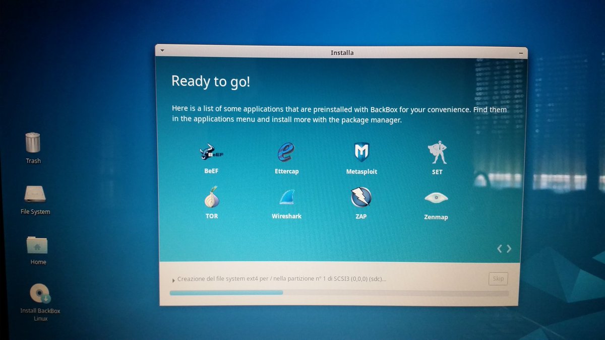 Vinc_Cund's tweet image. #BackBox 6 #Linux in fase di installazione