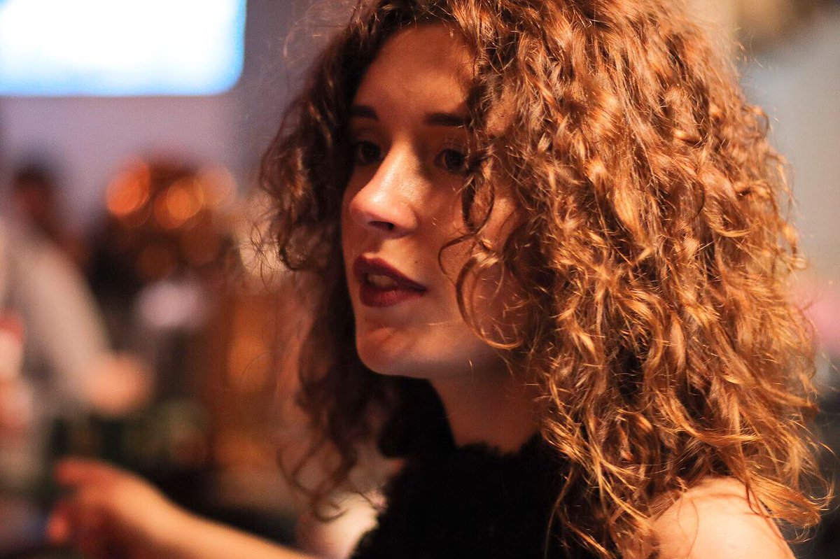 RGProd_'s tweet photo. República Wine Bar &amp; Art Gallery ✔️
Onde a imaginação é o limite e não há limite para a criação 👌🏻
Photo #RGProd 📸
____________________________________
#bar #wine #mocao #night #dj #girl #photography https://t.co/mrtJcFBnHz