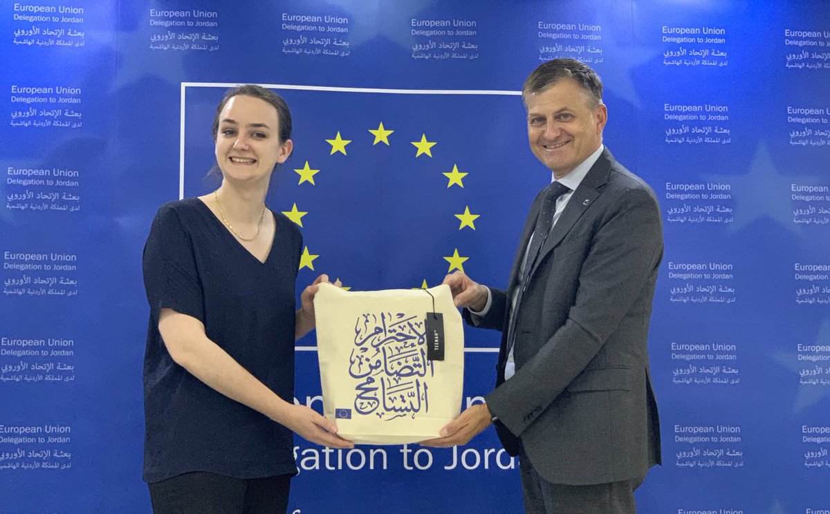 AndreaFontanaEU's tweet photo. We had a very productive meeting with Agnes Aistleitner, cofounder of @teenah_org a Jordanian-Austrian social manufacturing entreprise that managed to utilise the talents of both Jordanian women and Syrian female refugees. Pleased that @EUinJordan contributed to their success https://t.co/A2qeNtdIIi