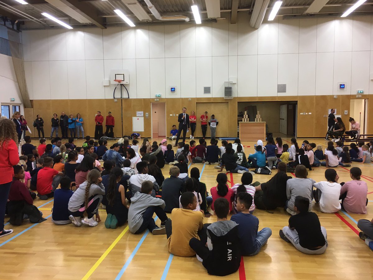 Na de opening door wijkwethouder <a href="/RobinPaalvast/">Robin Paalvast</a> is de middag van Palenstein nu in volle gang. Tot 16.30 uur bent u allen welkom in het Castellum Palensteyn🎉