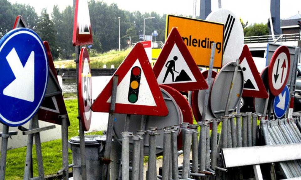 Hefbrug in Boskoop gestremd voor alle verkeer op zondag 23 juni. Meer info: bit.ly/2IaFLwS #Boskoop #GemeenteAlphenaandenRijn