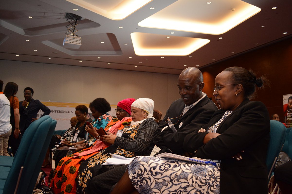 ezra_muinde_'s tweet photo. We've been empowering women into Agriculture. It has come a new era to empower women into Agribusiness and maximize returns.
#Value4Her https://t.co/jHqCjaXHsu