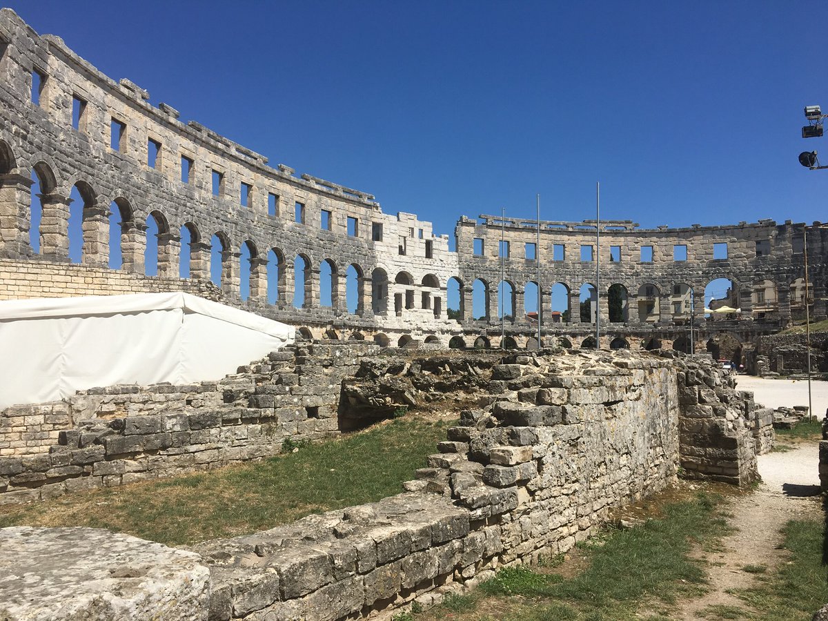 CaptureMotorsp's tweet photo. @Lee_johnston13 Pula at the north. https://t.co/mW8Pxv1Zpt