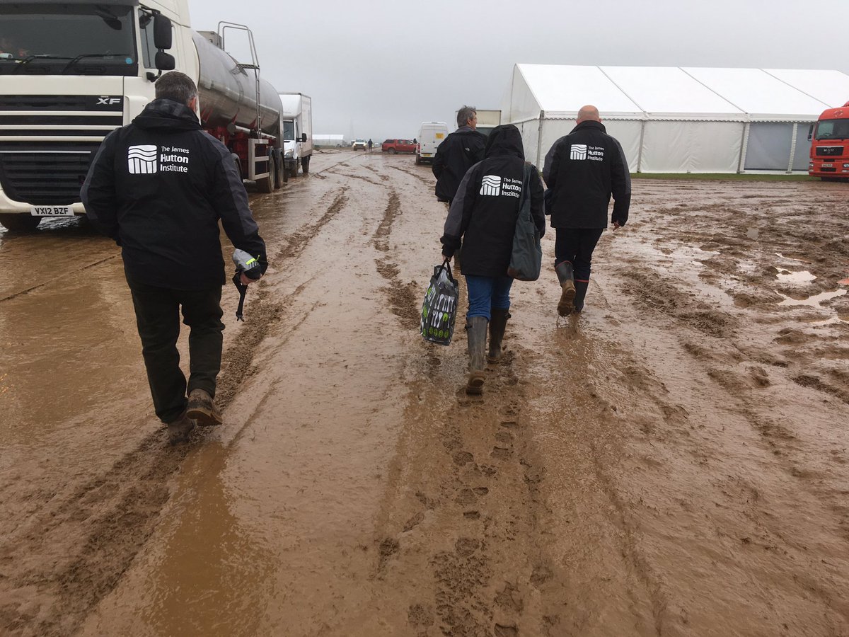 IntBarleyHub's tweet photo. Day 1 @CerealsEvent & it’s off to a great start! Join us at #220 for @BASISRegLtd, #Beer reception at 4pm & don’t forget to visit @NIABTAG to check out the #Impromalt plots! https://t.co/hln6mRdmRP