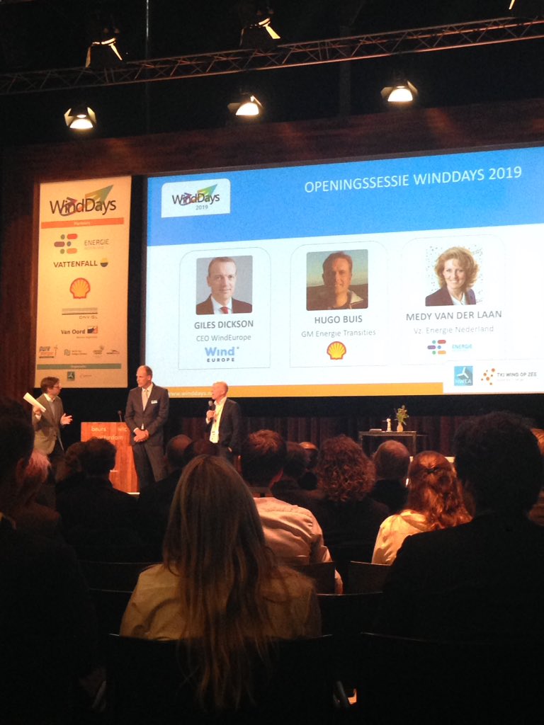 Zonder vraag geen aanbod? De <a href="/WindDaysNL/">WindDays</a> <a href="/WTCRotterdam/">WTC Rotterdam</a> zijn van start gegaan!! <a href="/Albatrozzwind/">Albatrozz</a> staat op de startup zone. Ontdek deze innovatie! <a href="/EmpowerMi_/">EmpowerMi B.V.</a> <a href="/univgroningen/">University of Groningen</a> <a href="/NWEAWind/">NWEA</a> @WindEurope <a href="/Shell_Nederland/">Shell Nederland</a> <a href="/EnergieNed/">Energie Nederland</a>