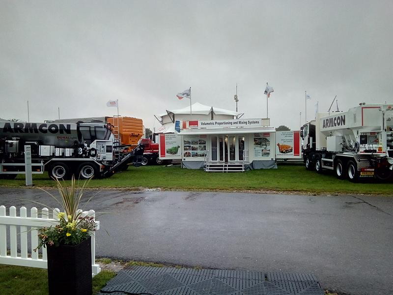 ArmconMixers's tweet photo. A great 1st day @Plantworx2019 Lots of interest in the new Duralite #Volumetric Concrete Mixer. #Armcon #BritishMade π¬π§οΈ https://t.co/mV0BwTDKAz