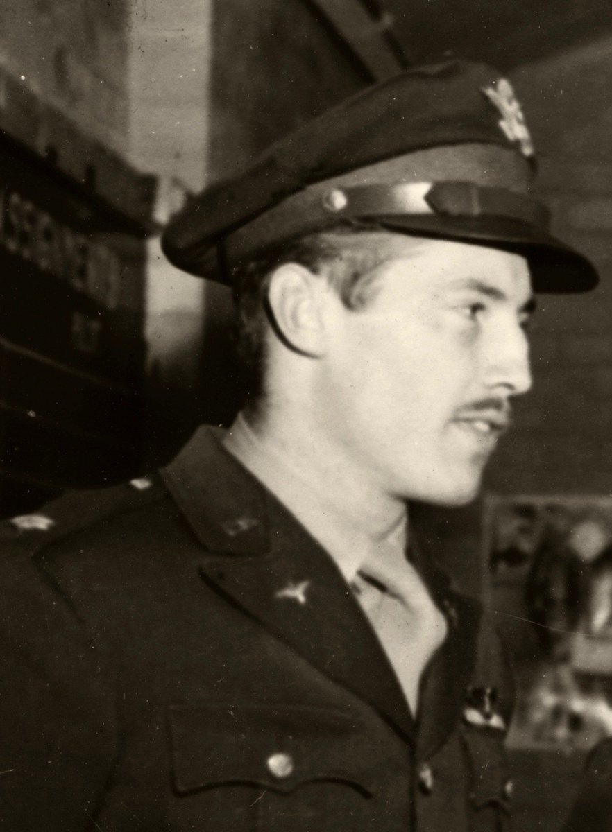 BrunoRosacker's tweet photo. Brig. Gen. Elliott Vandevanter, seen here on November 13, 1943, was born June 12, 1917. Commanding Officer of 385th BG, nicknamed "Van's Valiants" after its commander. Legendary mission of October 9, 1943 bombed Focke-Wulf factory in Marienburg, Germany. #TargetforToday https://t.co/mBLqALndsn